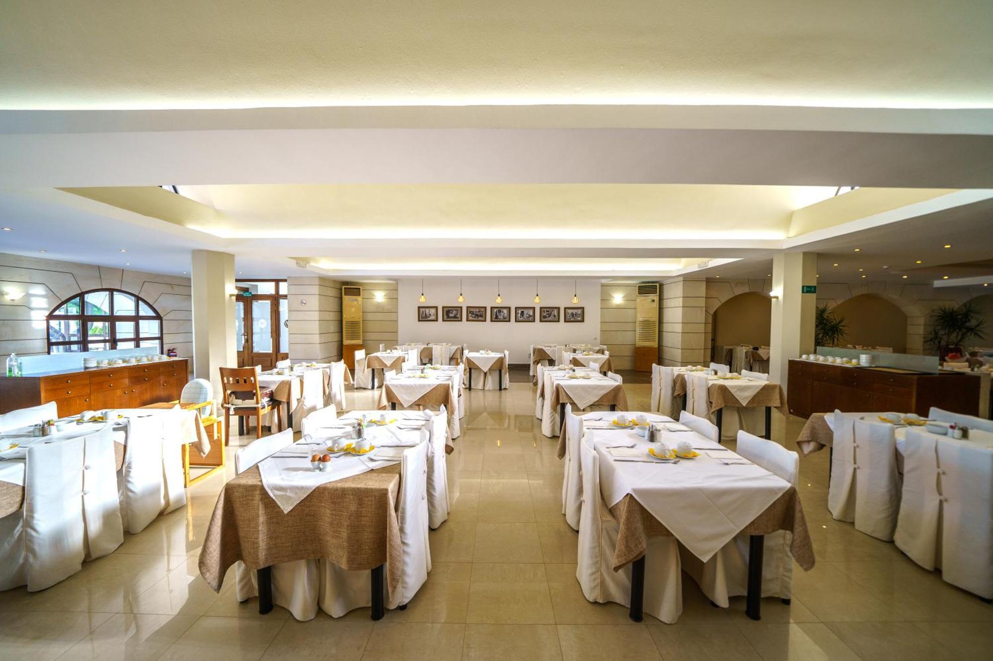 Macaris Suites & Spa Rethymno Exterior foto